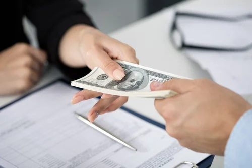 Tình huống về tội cưỡng đoạt tài sản